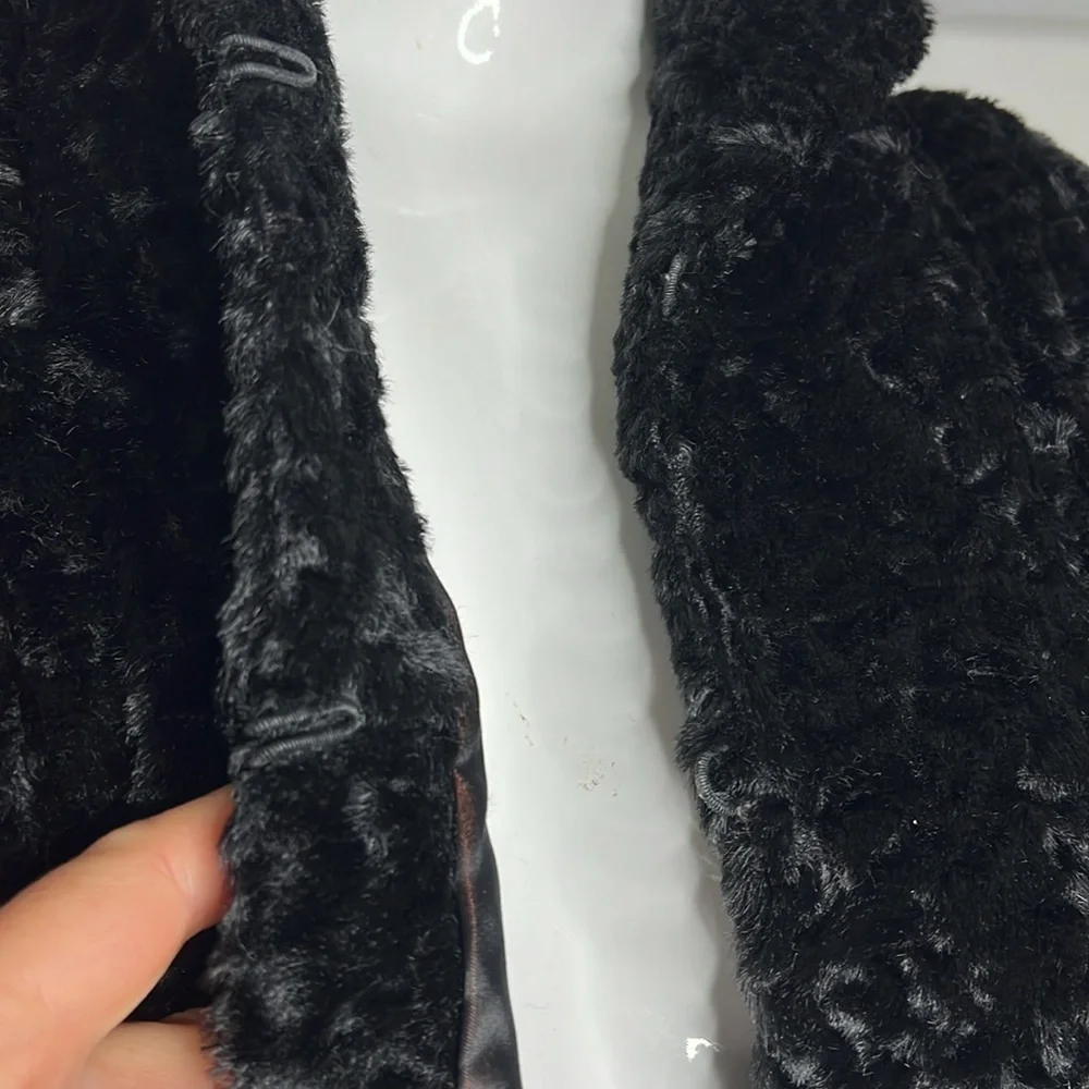 Vintage Sz 4-10 Open Black Persian Lamb Cape Jacket Front Hooks Flowy Back